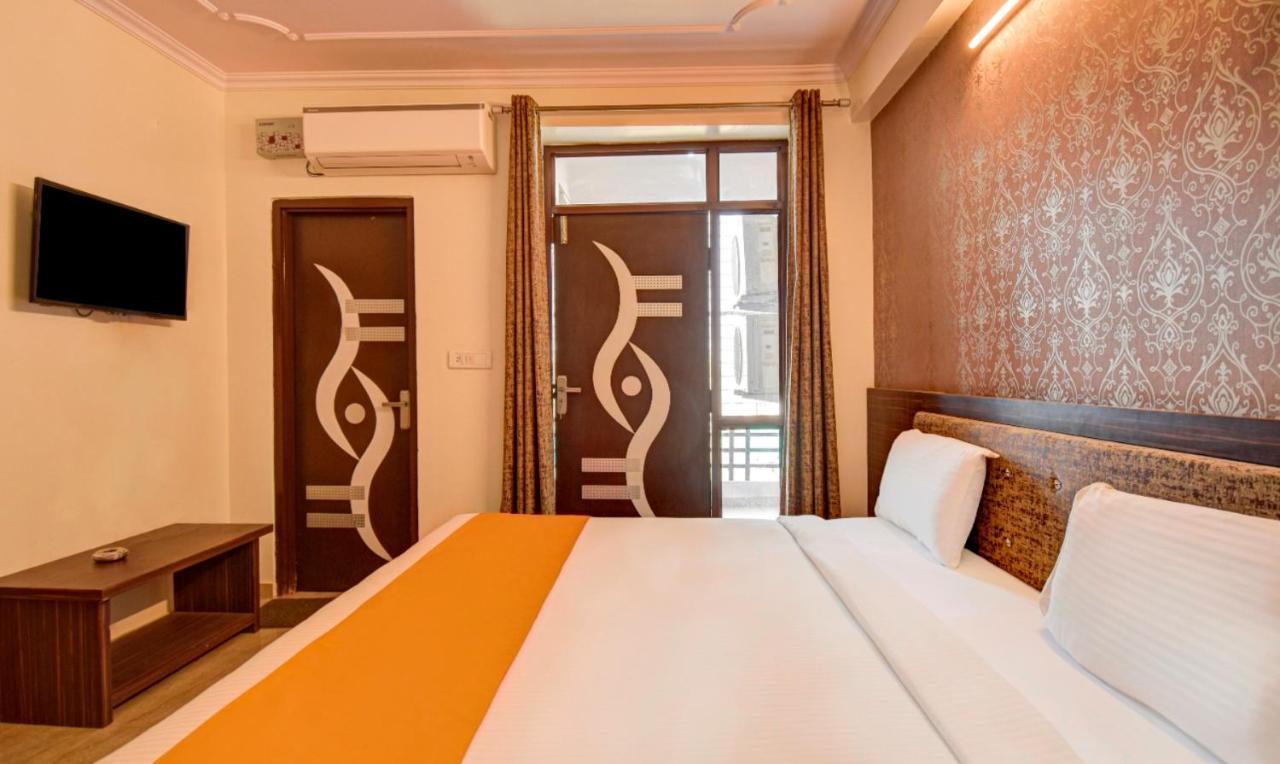 Hotel Radha Nikunj Residency Джайпур Екстер'єр фото